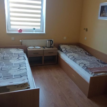 Motel Sportowy Osir Jawor Ngoại thất bức ảnh