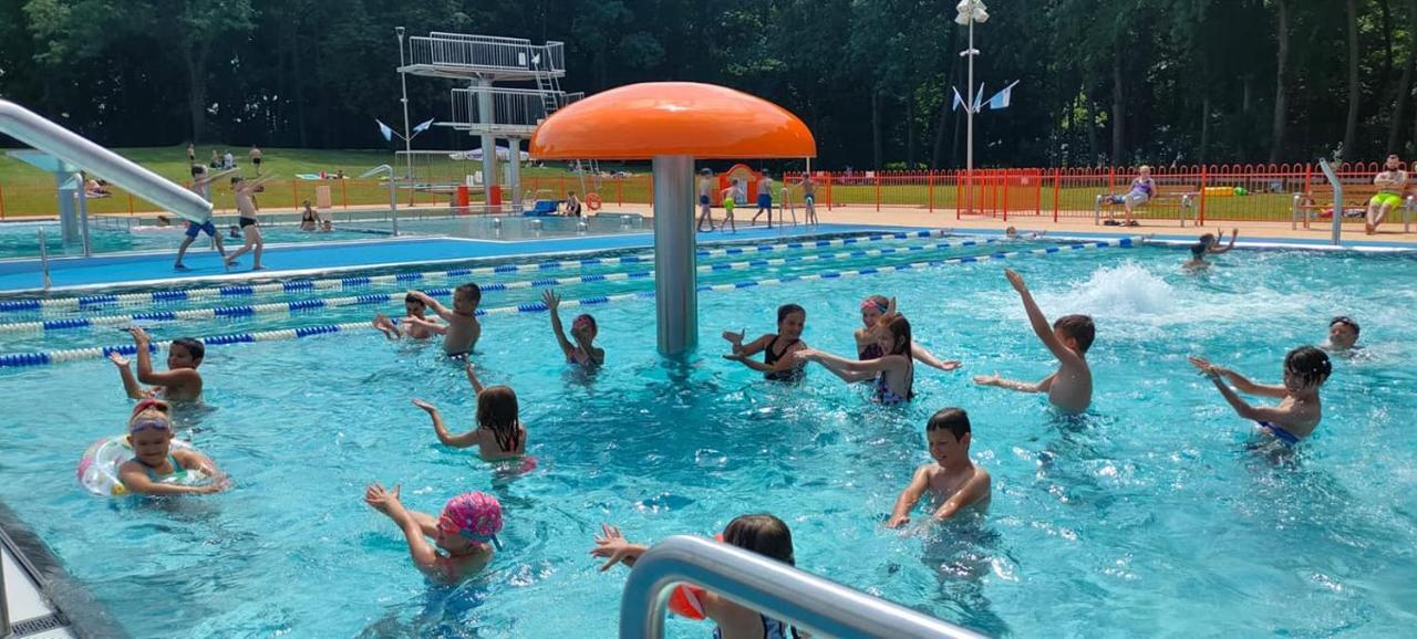 Motel Sportowy Osir Jawor Ngoại thất bức ảnh